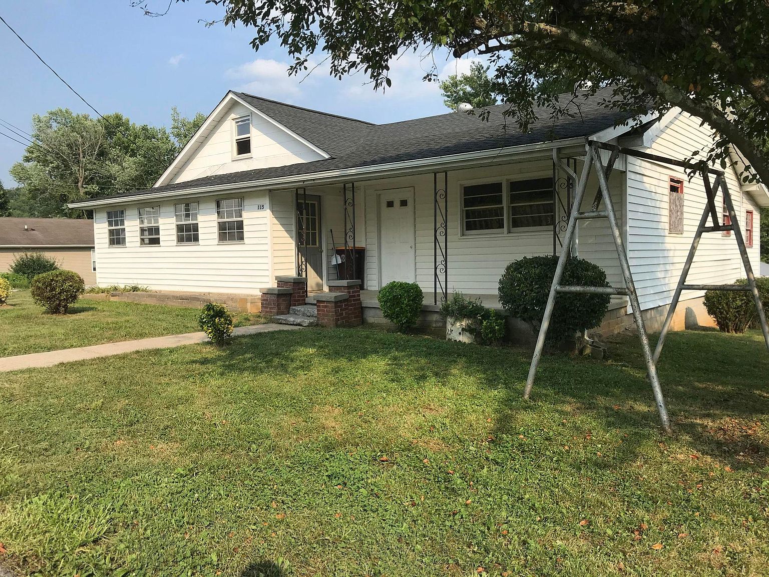 115 Crane St, Somerset, KY 42501 | Zillow