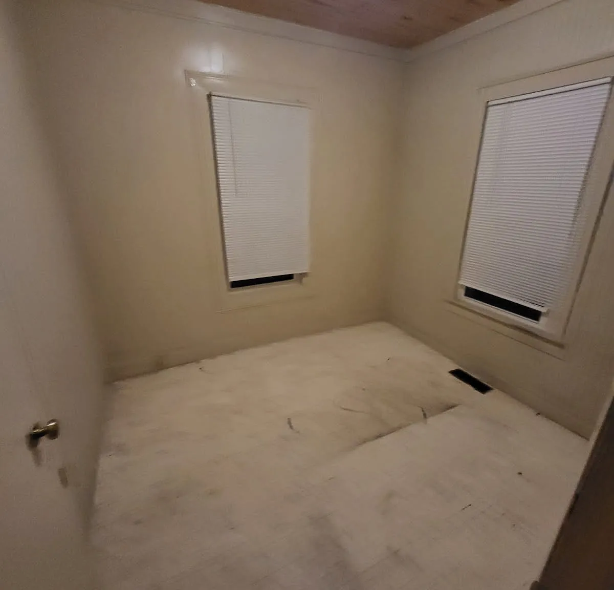 3 bed, 1456 sqft, $1,100 — Photo 3