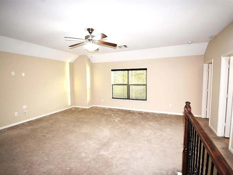 51 S Greenprint Cir — Photo 28
