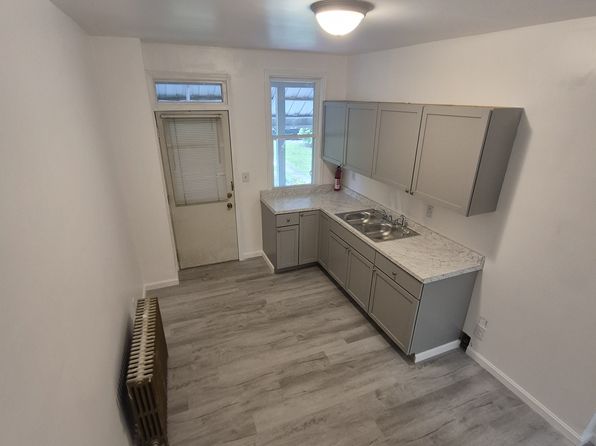 120 H St #1