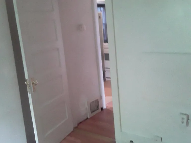 109 Sobieski St — Photo 13