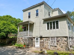 55 Beachview Ter, Malden, MA 02148