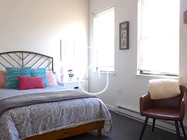 35 Cunard St APT 1, Boston, MA 02120