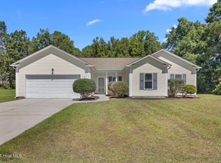 110 S Stone Drive, Sneads Ferry, NC 28460