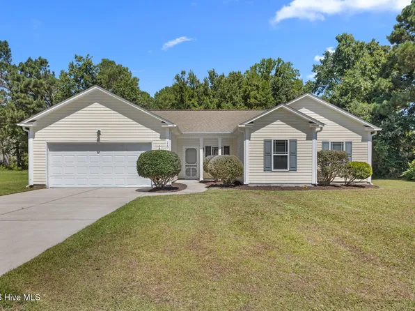 110 S Stone Drive, Sneads Ferry, NC 28460
