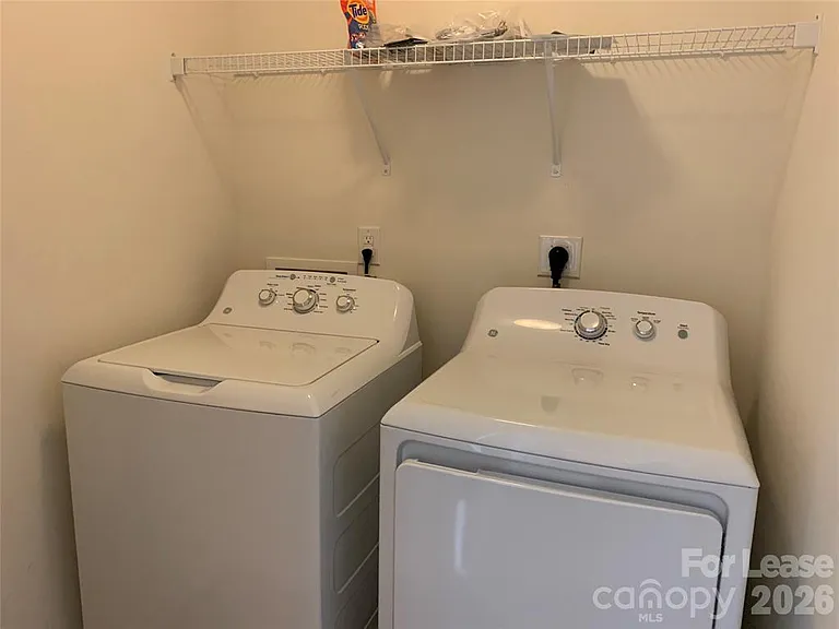 4265 Long Arrow Dr — Photo 14