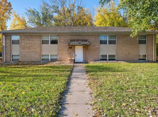 8113 Bass Lake Rd, New Hope, MN 55428