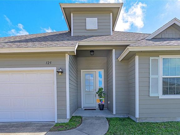 3rd image of 125 Shadow Moss Ln