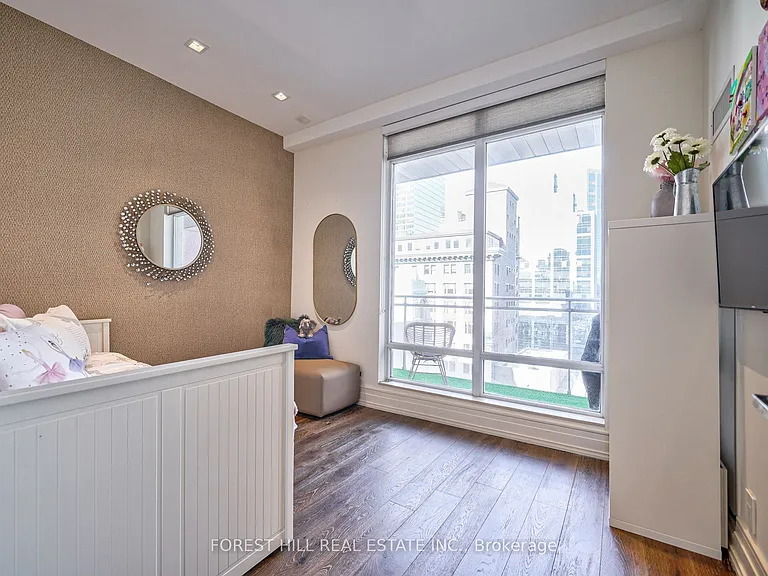 8 Colborne St #Penthouse 2701 — Photo 25