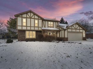 6585 North Range Line ROAD, Glendale, WI 53209