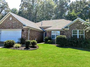 188 Oxford Dr, Jackson, TN 38305