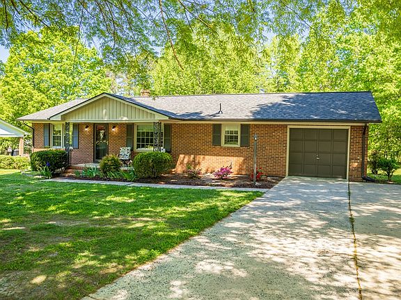 4th image of 1084 Fordland Dr