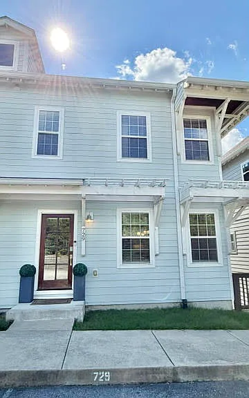 729 Arbor Trace Cir — Photo 3