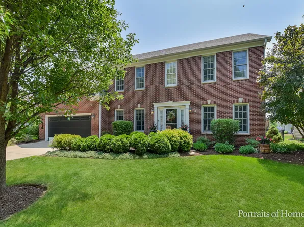 459 Waubonsee Cir, Oswego, IL 60543