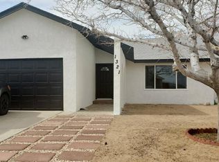 1321 S McCall St, Ridgecrest, CA 93555