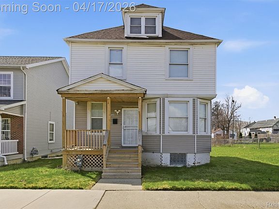 2nd image of 5729 Maxwell St