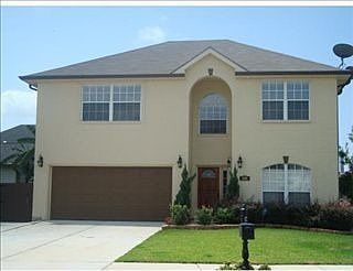 1st image of 846 Charlie Dr