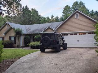 6815 Payton Rd, Cumming, GA 30041