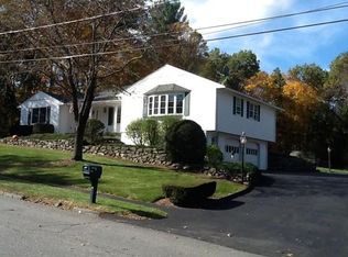 15 Townsend Dr, West Boylston, MA 01583