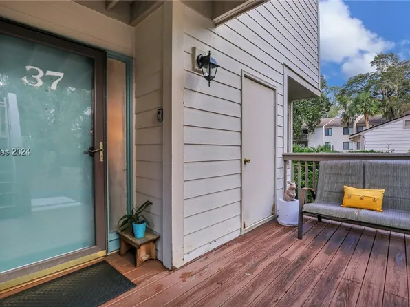 125 Cordillo Pkwy APT 37, Hilton Head Island, SC 29928