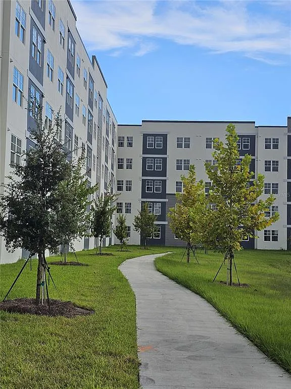 Building Photo - 5579 Millenia Blvd #205