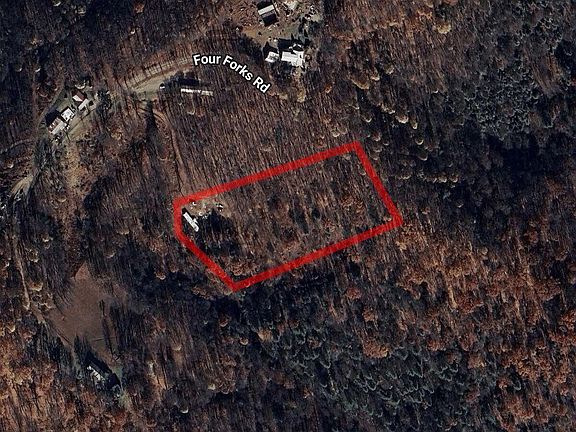 5th image of 530 Four Forks Rd