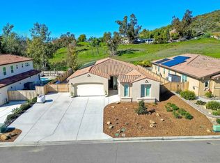 9252 Old Farmhouse Rd, Lakeside, CA 92040