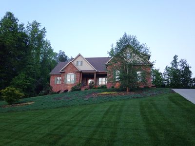 180 Medinah Dr, Winston Salem, NC, 27107