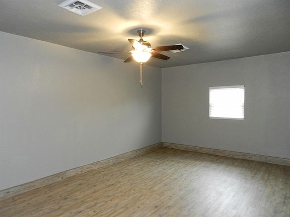 4th image of 6402 NW Elm Ave