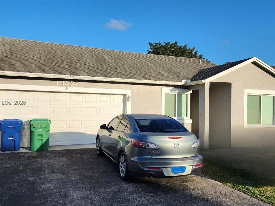 1st image of 13337 SW 112th Pl