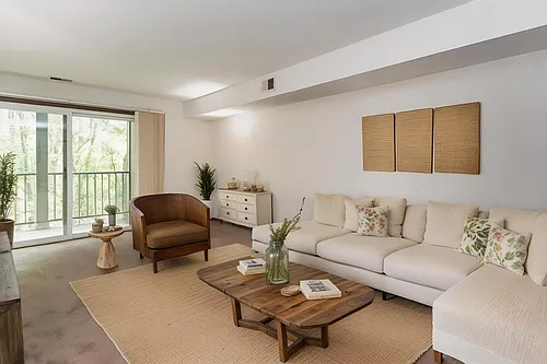 Winchell Way Apartments Photo 1