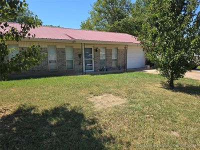 522 S Maple St, Nowata, OK, 74048