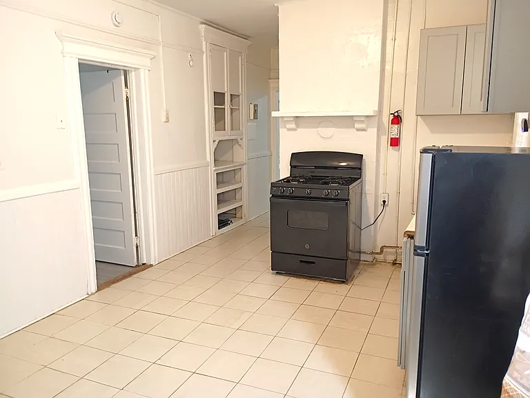 482 Irvine Turner Blvd #2 — Photo 8