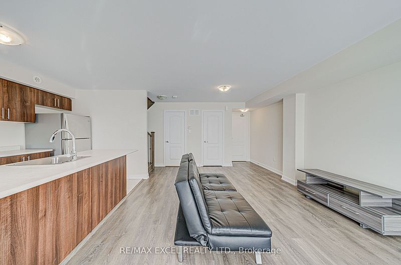 Markham Townhouse for rent - 2 Bedrooms — photo 9