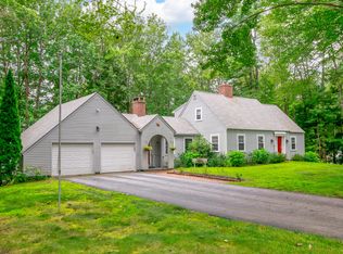 2 Scabbard Rd, Scarborough, ME 04074