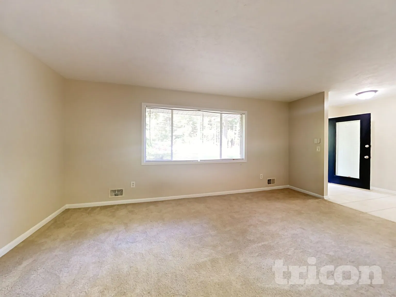 543 Barbashela Circle Stone Mountain GA — Photo 3