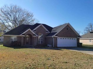 312 Silver Cir, Warner Robins, GA 31093