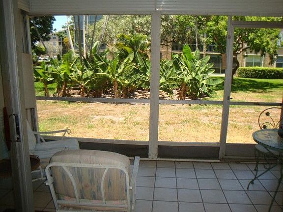 4th image of 2016 S Federal Hwy APT E101