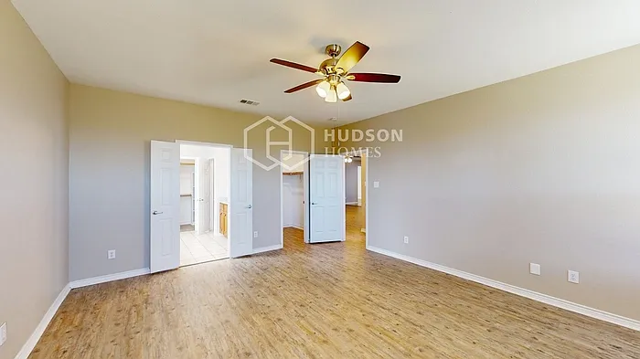1468 Red Wolf Dr — Photo 18