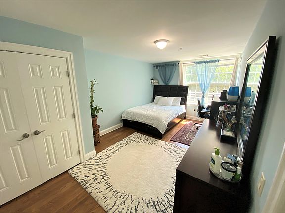 5th image of 41-47 Broadway APT 104
