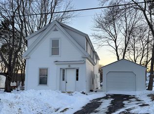 41 Dean Street, Winterport, ME 04496