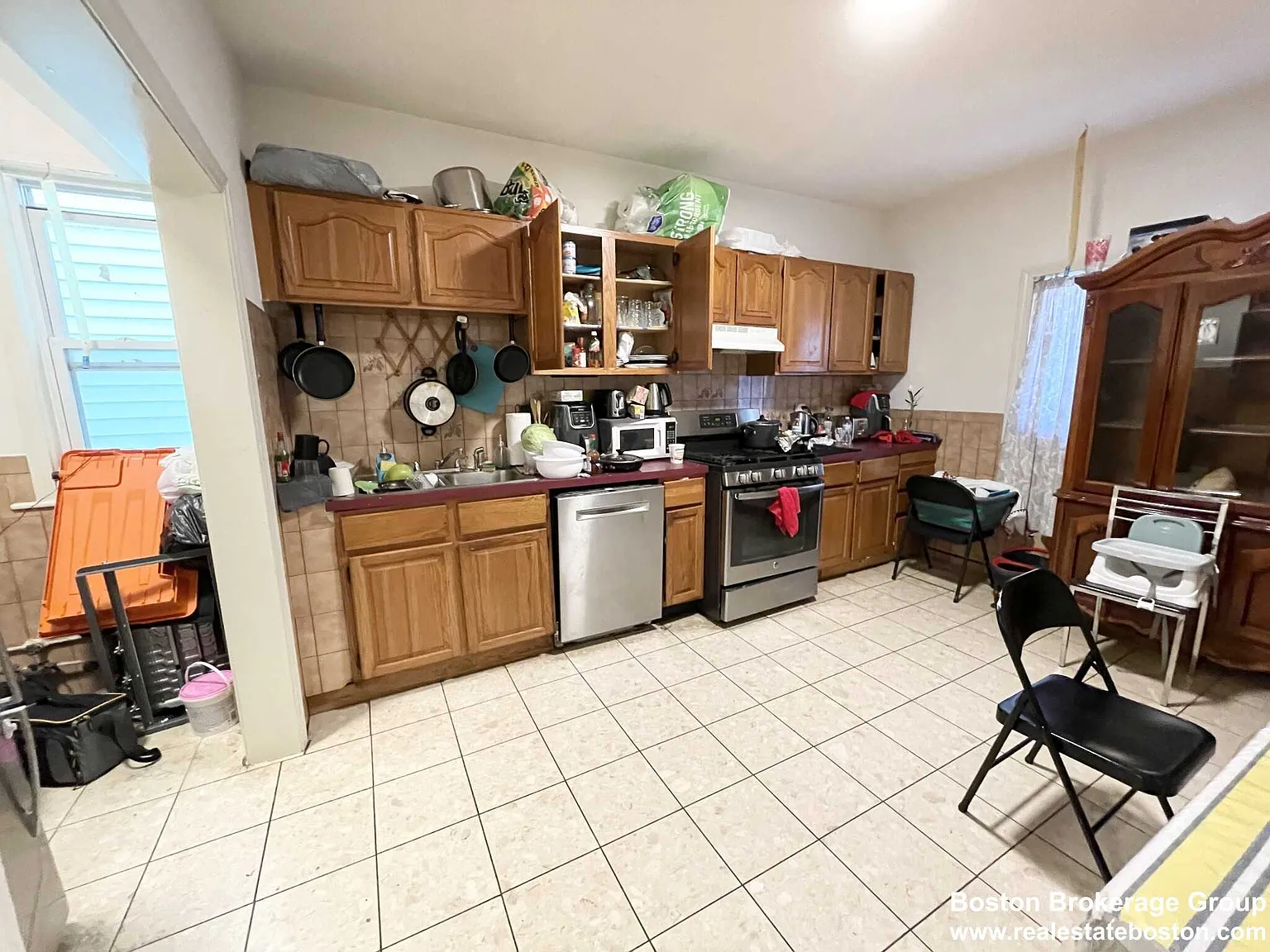 3 bed, $3,300 — Photo 2
