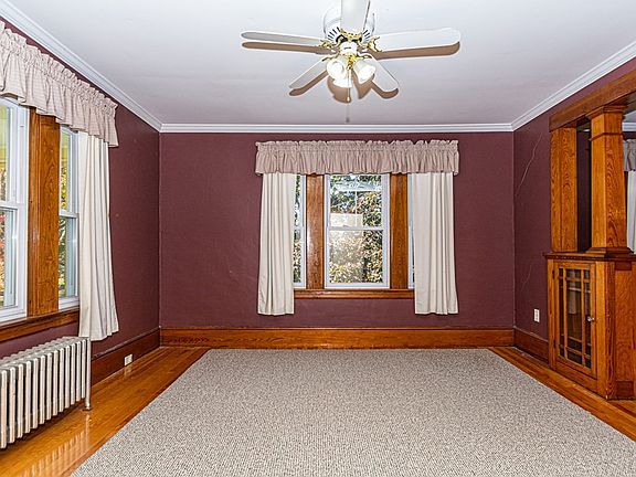 2nd image of 21C Madison St #D