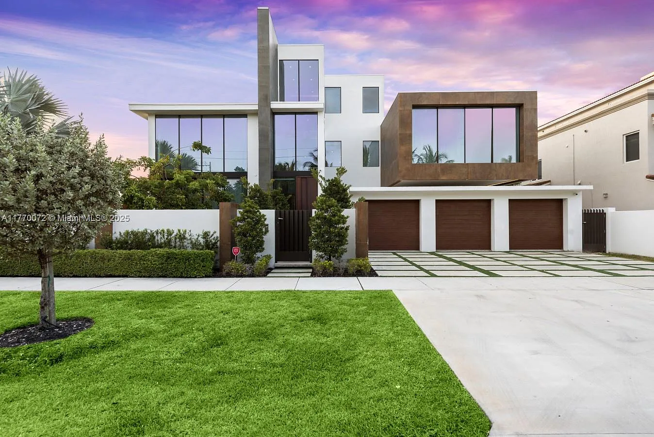 Coral Ridge — Photo 3