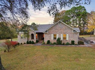 4 W Jericho Dr, Greenbrier, AR 72058