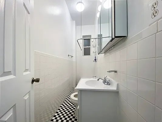 Rented by Metropolitan Property Group | media 47