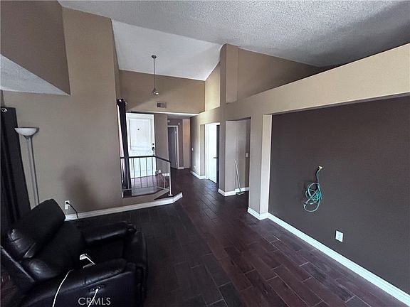 4th image of 6085 Olive St