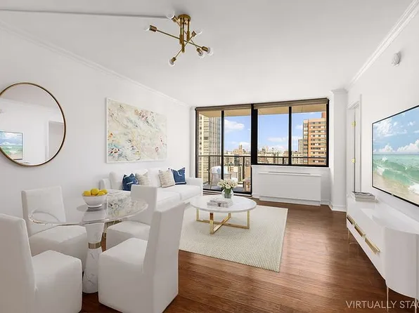 245 E 93rd St APT 28E, New York, NY 10128