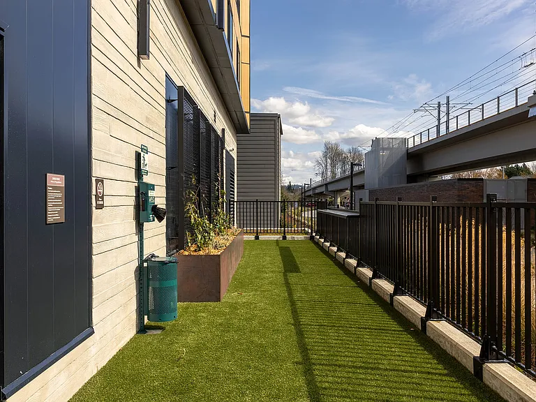 East Building Dog Run amenity