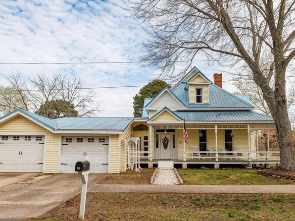 65 Mulberry St, Quitman, AR 72131